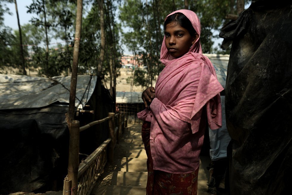Asmida, 18, from Myanmar