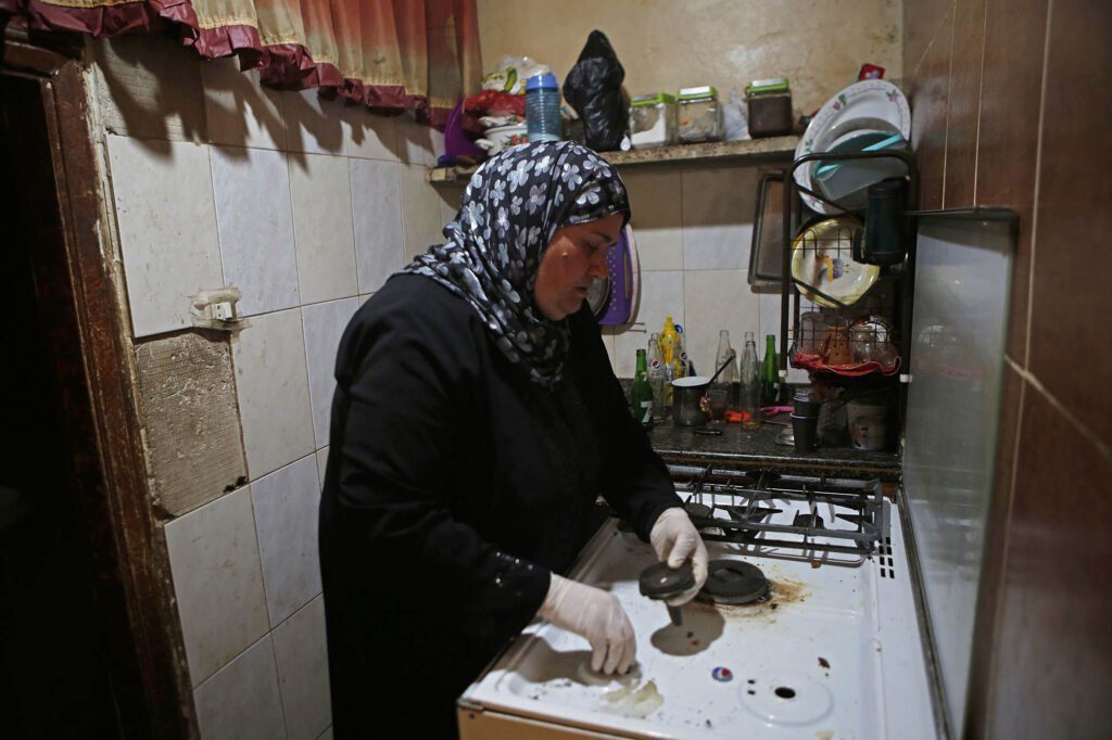 Fatima, 46 years old, is a mother of five. She lives in a very modest apartment in the conflict-affected Tripoli neighborhood of Bab al-Tabbaneh.