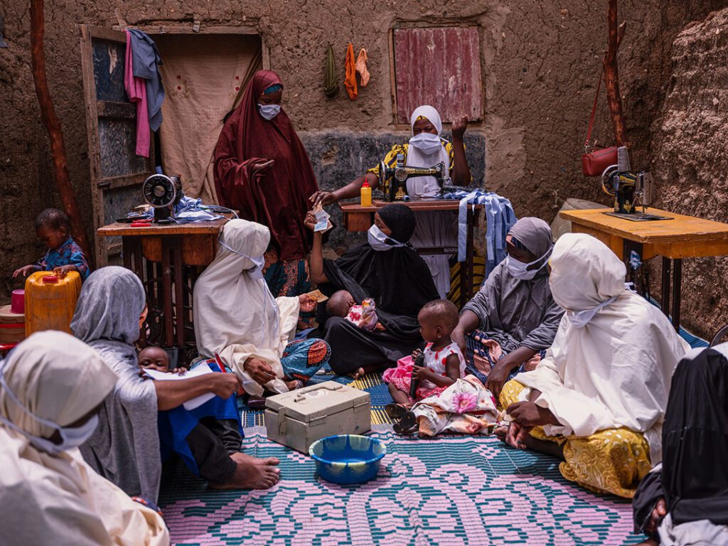 Aïchatou Cheitou, (33, 7 children) seamstress Maradi (Gourgi) - President of the MMD group Kyauta Mata in Niger. Photo: Ollivier Girard/CARE