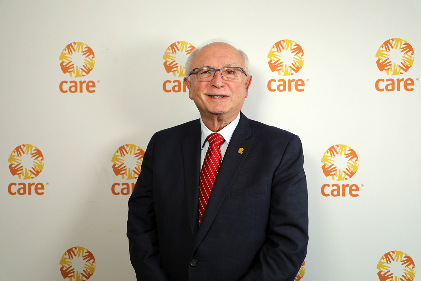 CARE Canada rend hommage à Kenneth Sunquist, ancien président de son conseil d’administration et éminent diplomate canadien