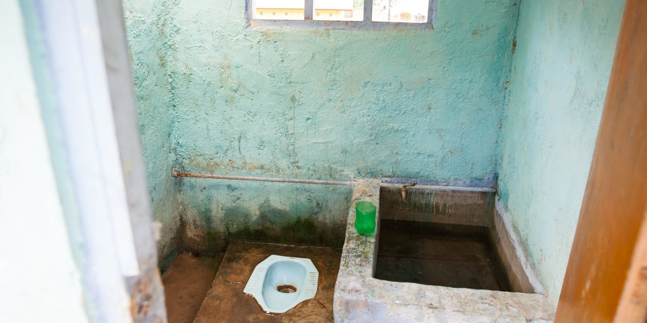 27/02/2013 CARE-supported school toilets. Aldeia Balibo Vila, Suco Balibo, Maliana District, Timor-Leste. Photos by Tom Greenwood